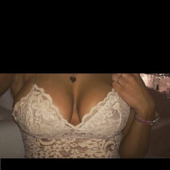 Profil de Kimi, 28 ans, Cougar sexe à Almens (Grisons)